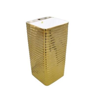 LT3019E01 ceramic above basin