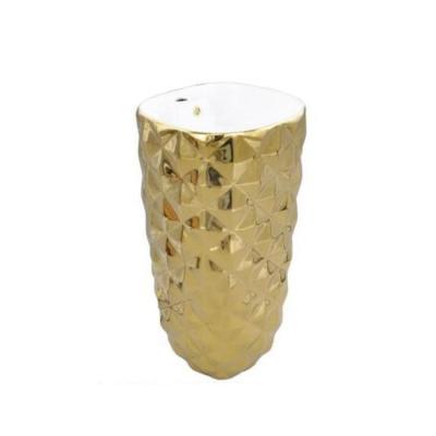 LT3020E01 ceramic above basin